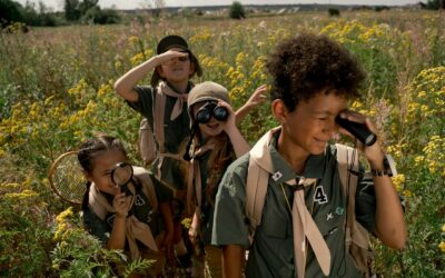 En klocka för barn som älskar att utforska