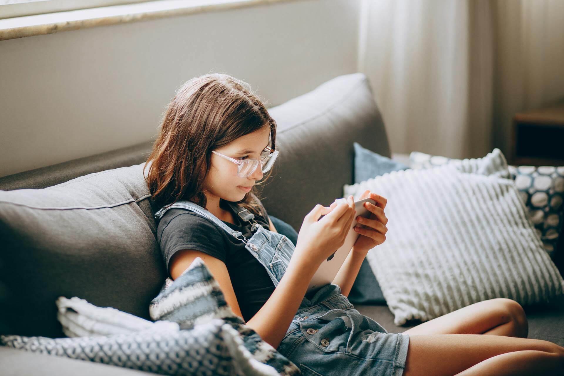 Hur mycket skärmtid för barn är lagom?